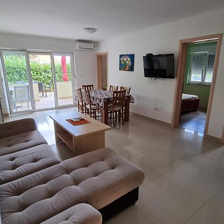 Apartments Bellator Šilo Dış mekan fotoğraf