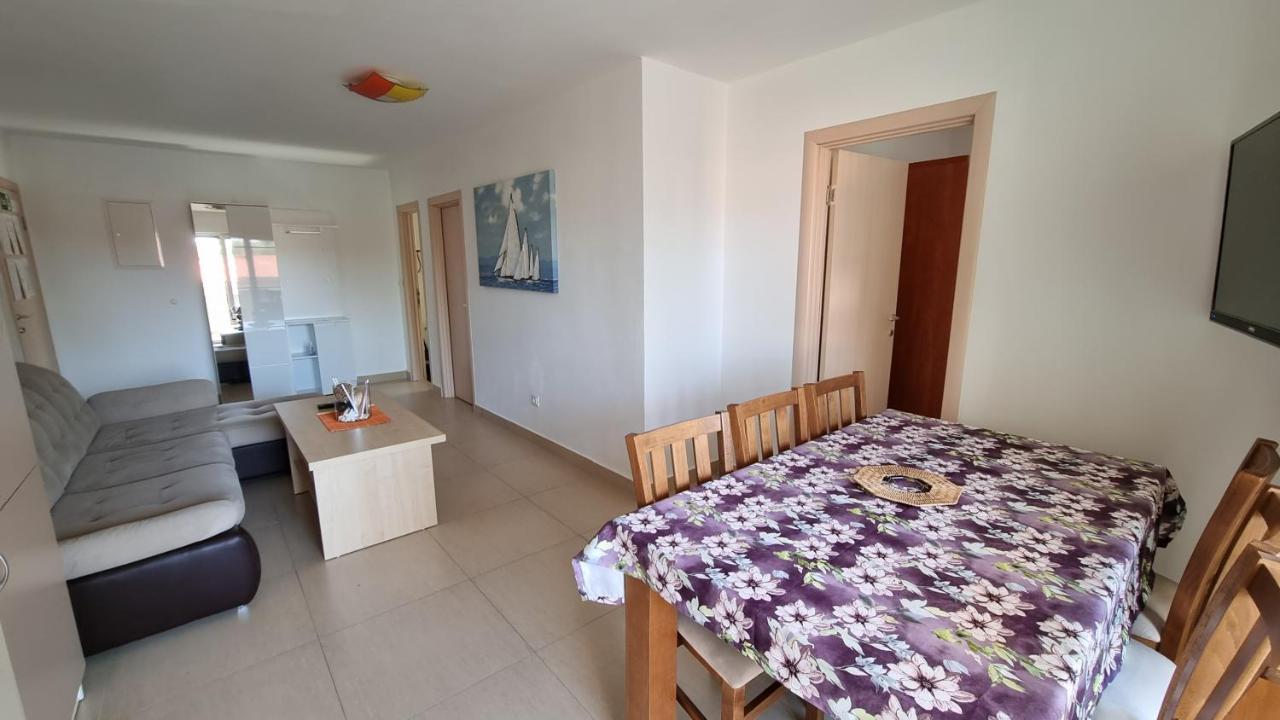 Apartments Bellator Šilo Dış mekan fotoğraf