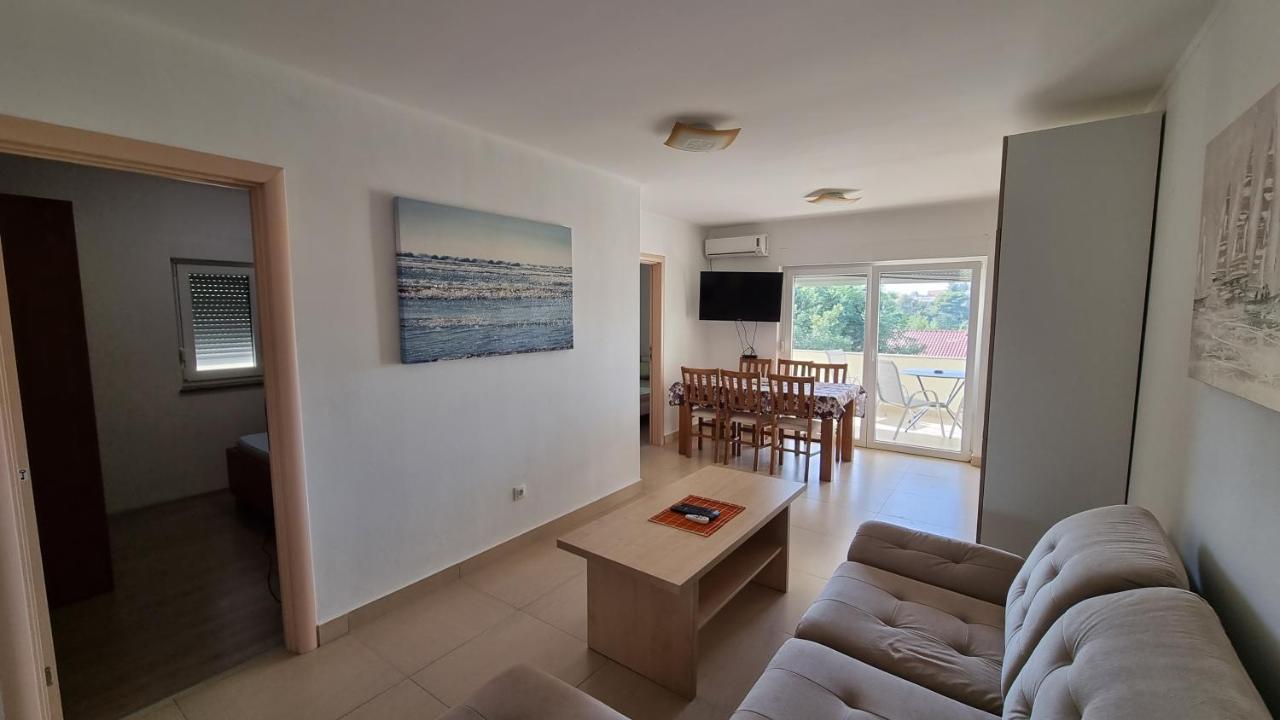 Apartments Bellator Šilo Dış mekan fotoğraf