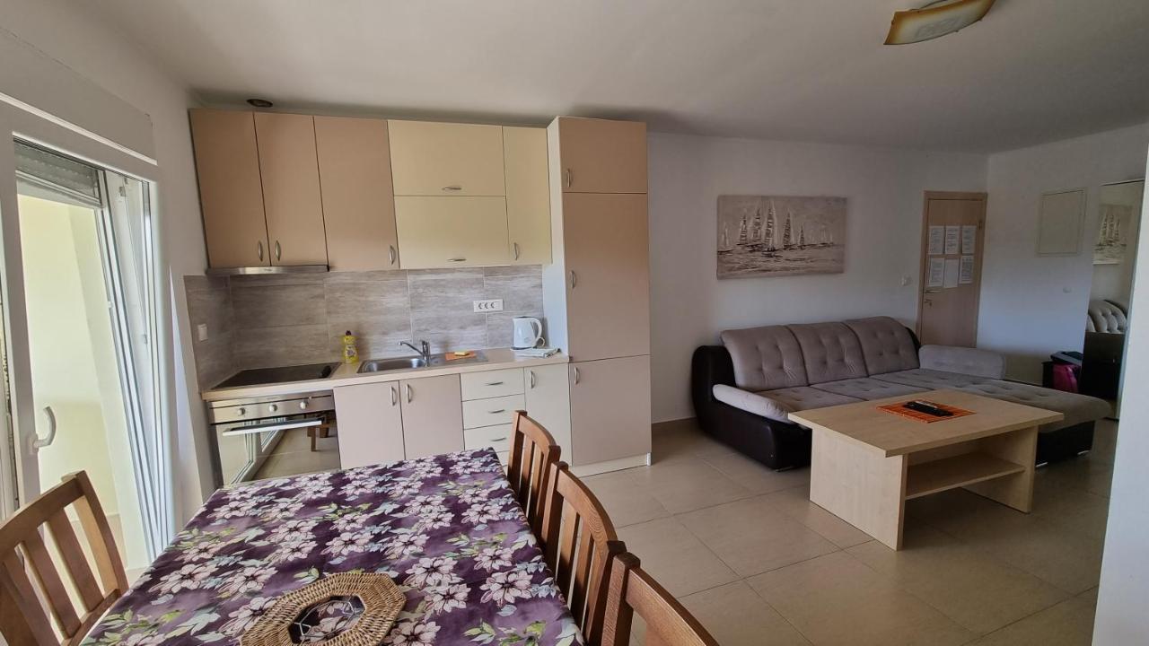 Apartments Bellator Šilo Dış mekan fotoğraf