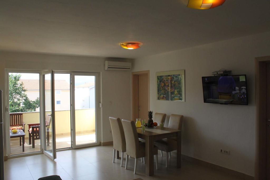 Apartments Bellator Šilo Dış mekan fotoğraf