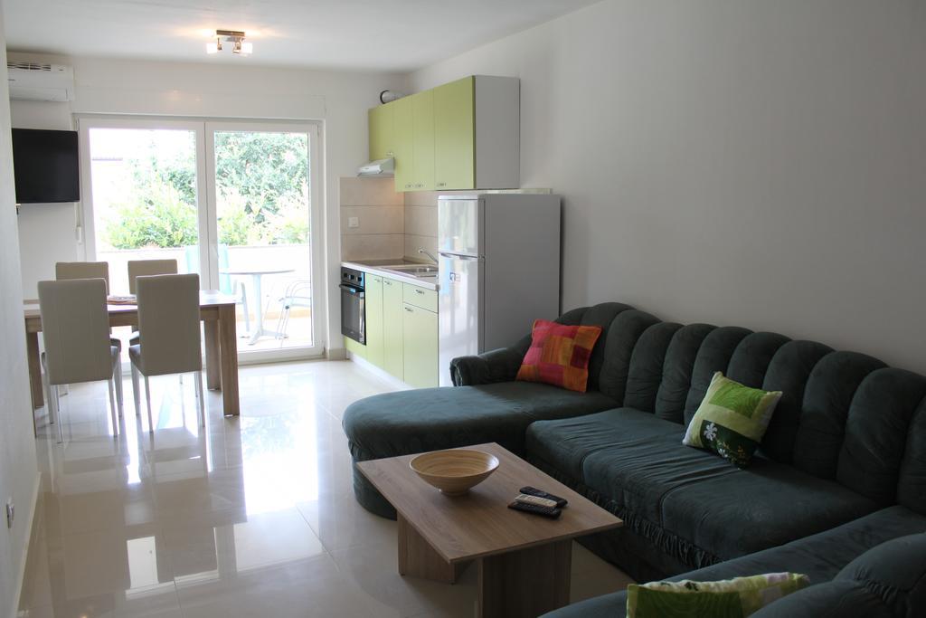 Apartments Bellator Šilo Dış mekan fotoğraf