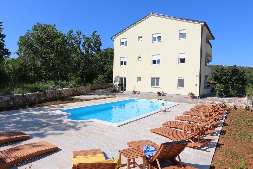 Apartments Bellator Šilo Dış mekan fotoğraf